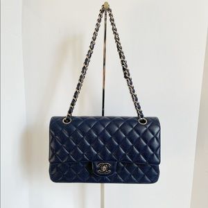 *SOLD* Chanel Caviar Quilted Medium Double Flap Navy Blue